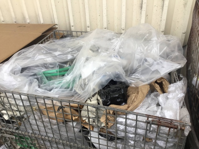 車輌部品製造会社より排出される廃プラスチック類の引き取り