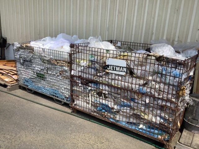 工場より排出される廃プラスチック類の引き取り