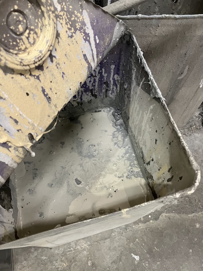 【産業機器製造業】廃液の処分をお願いしました。